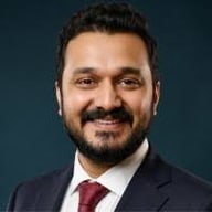 Ahmed Khan, Chefredaktør